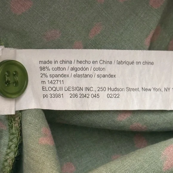 Eloquii Green Printed Button Down Shirt with Ruffle front and ruffle shoulder - Picture 4 of 13